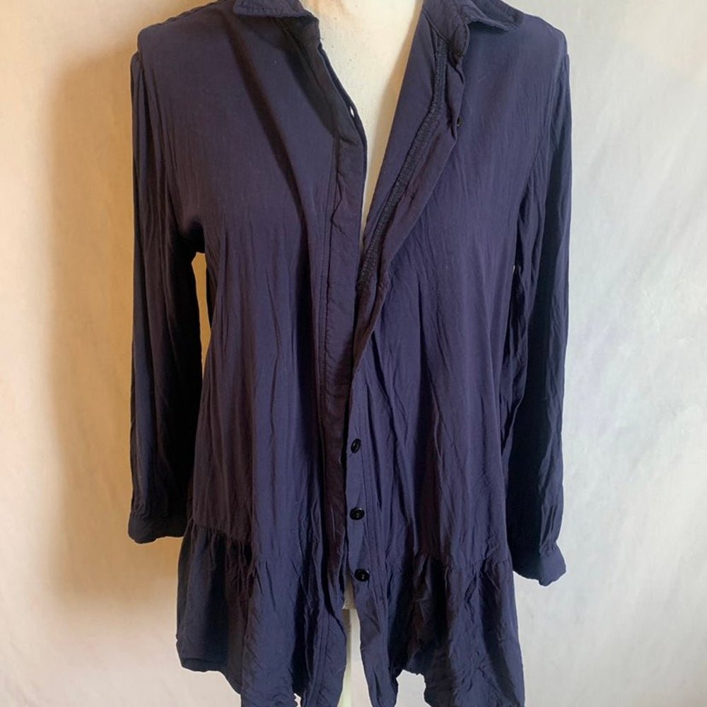 NavyButton Down shirt